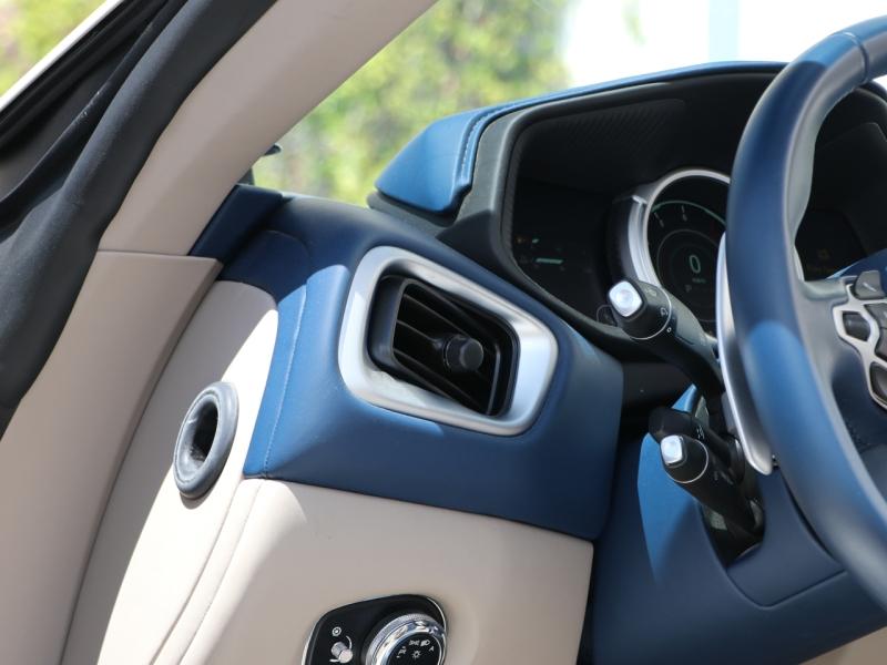 Image ASTON MARTIN DB11 Volante V8 4.0 510ch BVA8