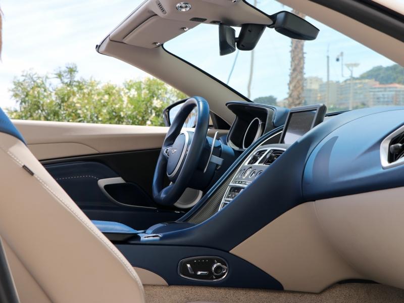 Image ASTON MARTIN DB11 Volante V8 4.0 510ch BVA8