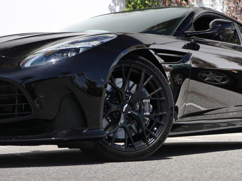 Image ASTON MARTIN DB12 V8 4.0 680ch BVA8