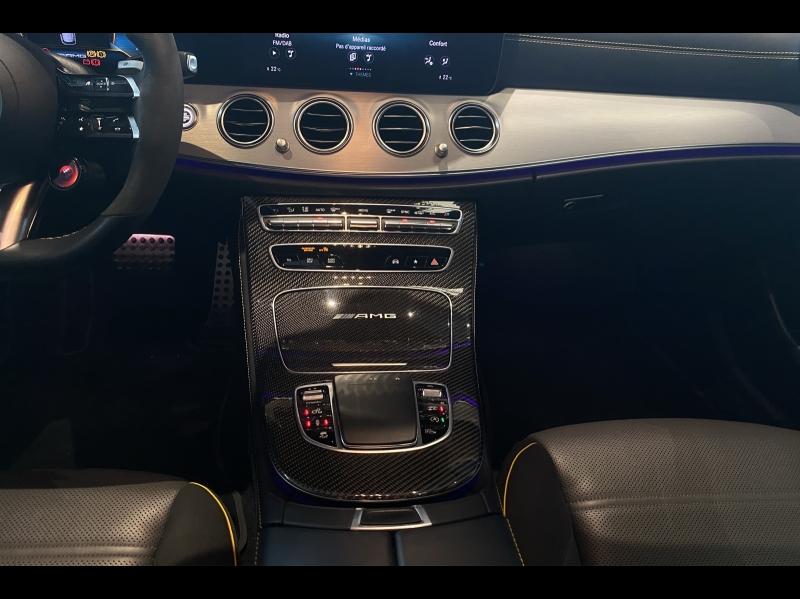 Image MERCEDES-BENZ Classe E Break 63 AMG S 612ch 4Matic+ Speedshift MCT AMG