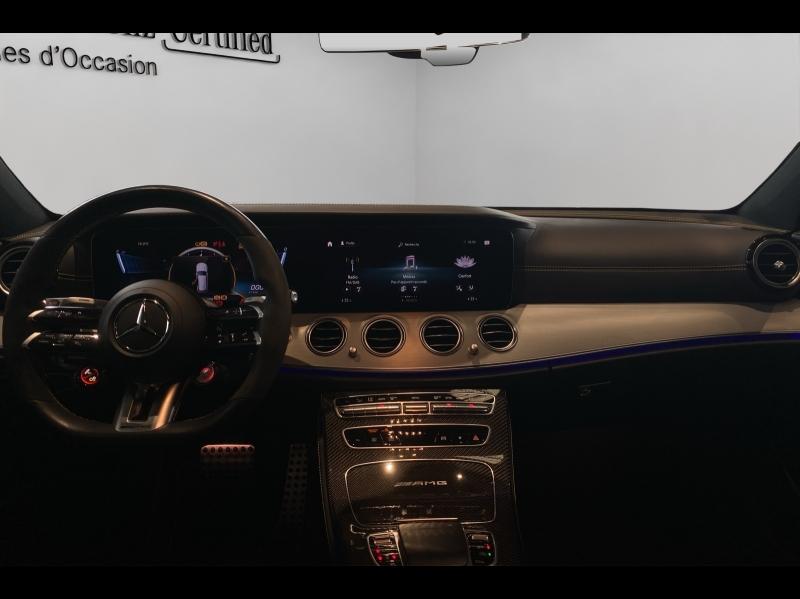 Image MERCEDES-BENZ Classe E Break 63 AMG S 612ch 4Matic+ Speedshift MCT AMG