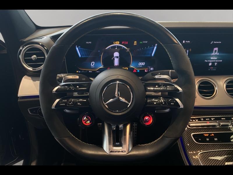 Image MERCEDES-BENZ Classe E Break 63 AMG S 612ch 4Matic+ Speedshift MCT AMG