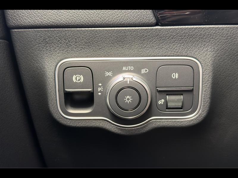 Image MERCEDES-BENZ GLA 200 d 150ch Edition 140 8G-DCT
