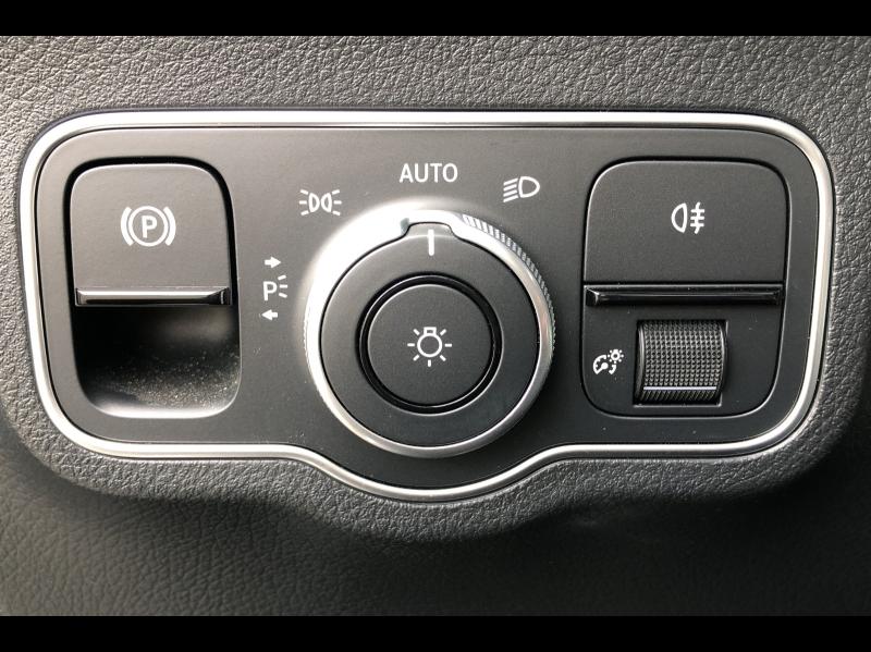 Image MERCEDES-BENZ GLA 200 d 150ch AMG Line 8G-DCT