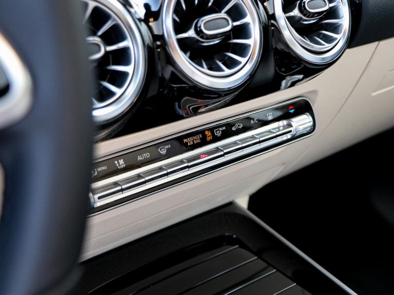 Image MERCEDES-BENZ EQA 250+ 190ch Progressive Line