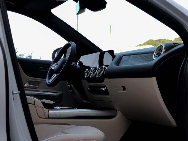 Image MERCEDES-BENZ EQA 250+ 190ch Progressive Line
