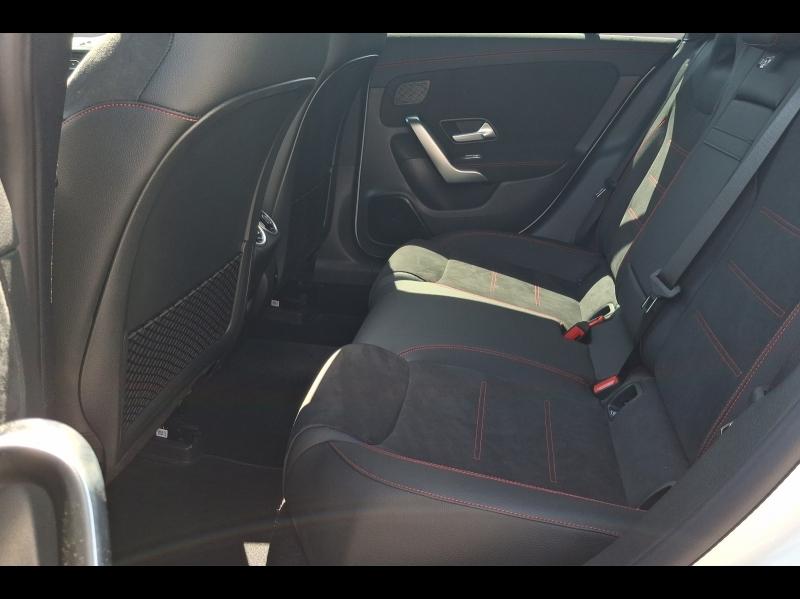 Image MERCEDES-BENZ CLA 220 d 190ch AMG Line 8G-DCT