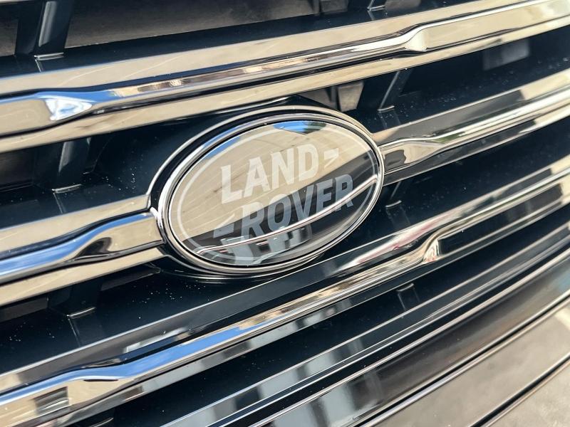 Image LAND-ROVER Range Rover 4.4 P615 615ch SV Black SWB