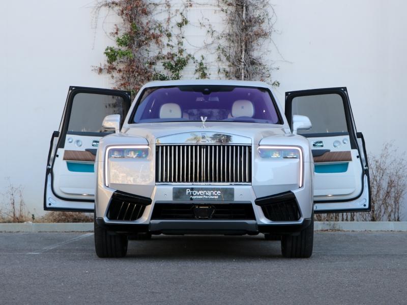 Photo ROLLS-ROYCE Cullinan V12 6.75 Bi-Turbo 571ch