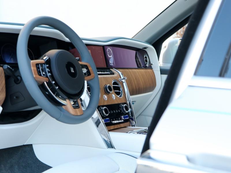 Image ROLLS-ROYCE Cullinan V12 6.75 Bi-Turbo 571ch