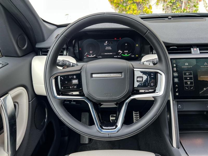 Image LAND-ROVER Discovery Sport P300e 309ch Dynamic HSE