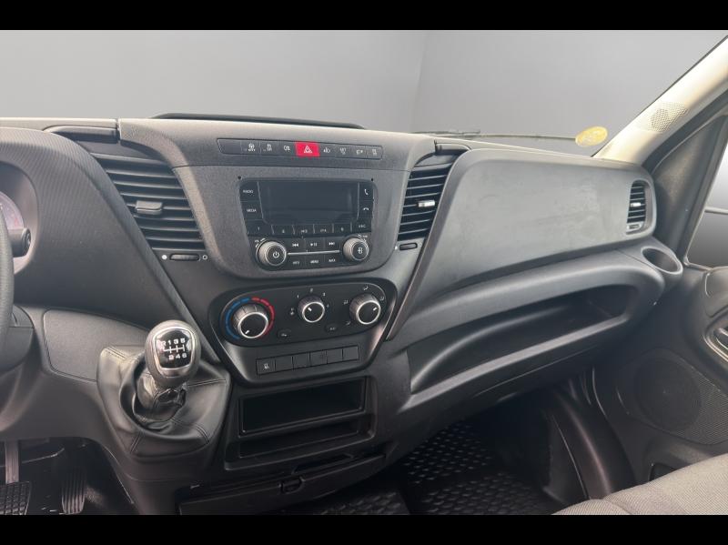 Image IVECO Daily CCb 35C16H empattement 4100 3.0