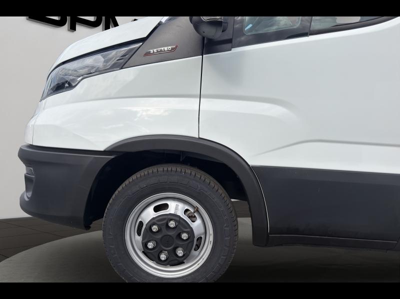 Image IVECO Daily CCb 35C16H empattement 4100 3.0