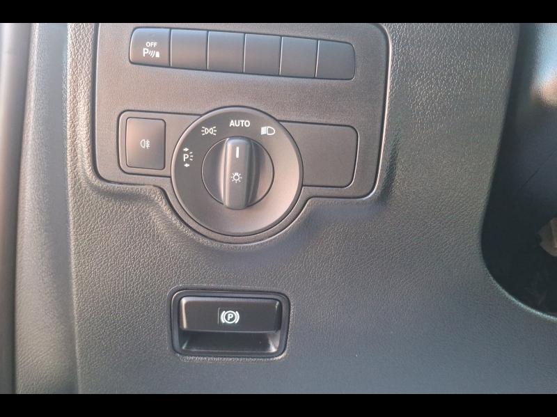 Image MERCEDES-BENZ Vito Fg 116 CDI Mixto Compact Select Propulsion 9G-Tronic