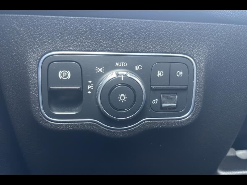 Image MERCEDES-BENZ GLB 200d 150ch Progressive Line launch Edition 8G-DCT 122g