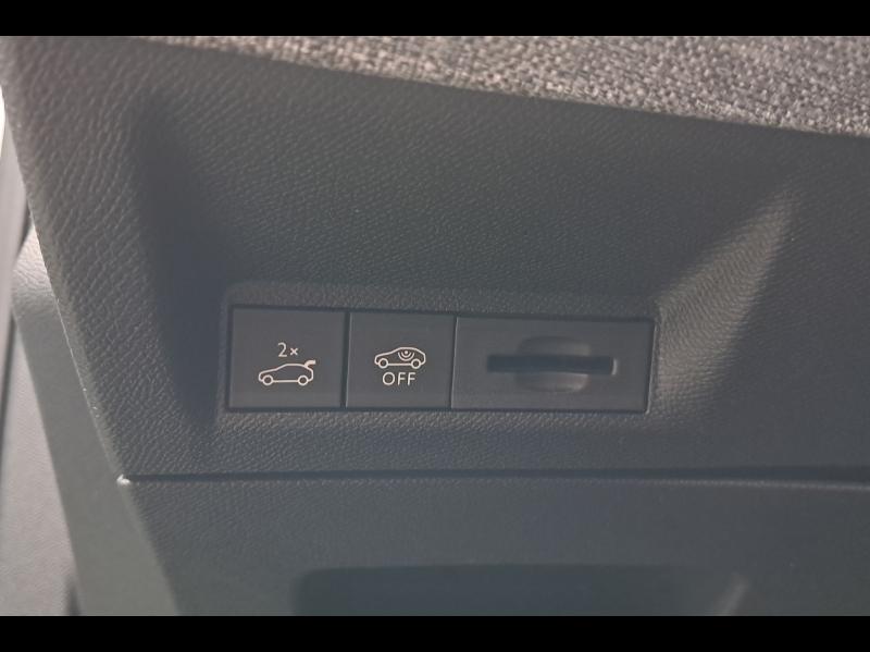 Image PEUGEOT 3008 1.2 Hybrid 136ch GT e-DCS6