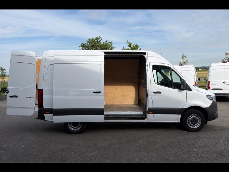 Image MERCEDES-BENZ Sprinter Fg 319 CDI 37 3T5 Pro Propulsion Lourd