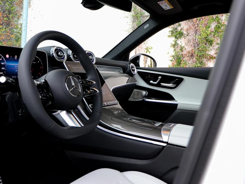 Image MERCEDES-BENZ Glc 220 d 4MATIC AMG Line