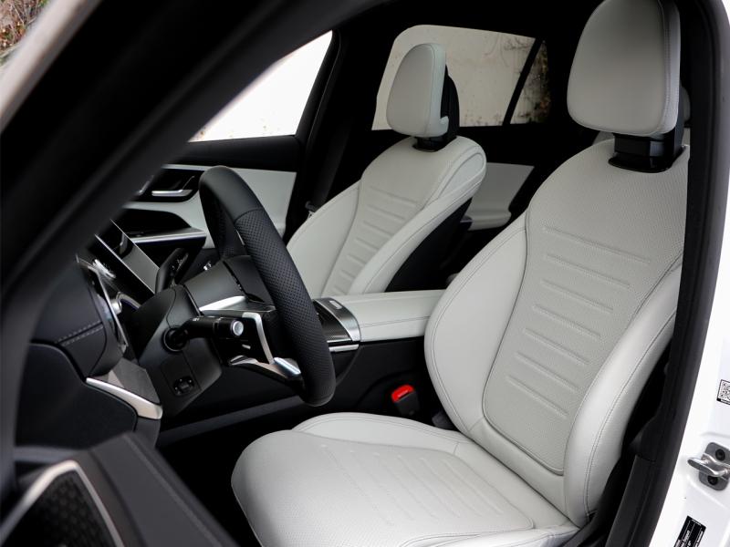 Image MERCEDES-BENZ Glc 220 d 4MATIC AMG Line
