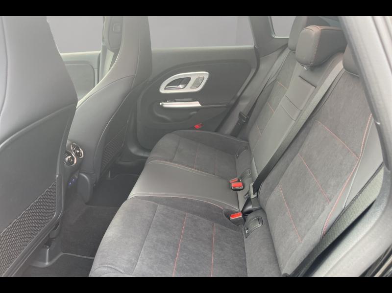 Image MERCEDES-BENZ CLA Shooting Brake 200 163+30ch AMG Line 8G-eDCT
