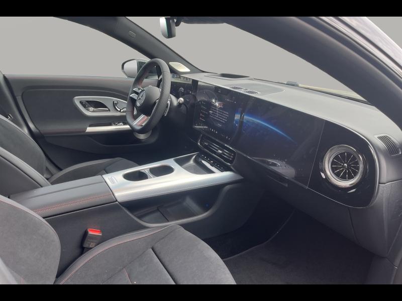 Image MERCEDES-BENZ CLA Shooting Brake 200 163+30ch AMG Line 8G-eDCT