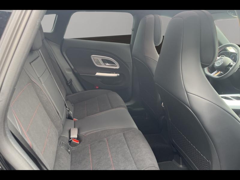 Image MERCEDES-BENZ CLA Shooting Brake 200 163+30ch AMG Line 8G-eDCT