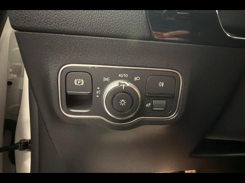 Image MERCEDES-BENZ GLA 200 163ch AMG Line 7G-DCT