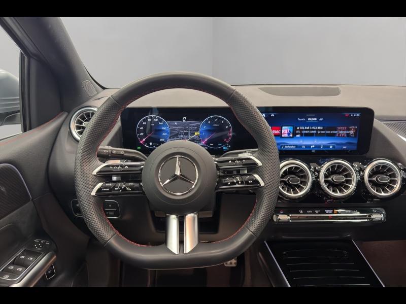 Image MERCEDES-BENZ Classe B 200 163ch AMG Line 7G-DCT