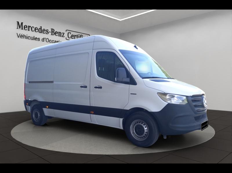 Image MERCEDES-BENZ Sprinter Fg 312 eSprinter 39 3T5 3 batteries 85 KW