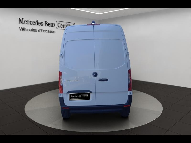 Image MERCEDES-BENZ Sprinter Fg 312 eSprinter 39 3T5 3 batteries 85 KW