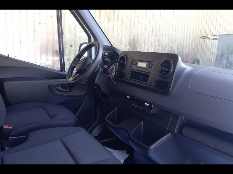 Image MERCEDES-BENZ Sprinter Fg 312 eSprinter 39 3T5 3 batteries 85 KW