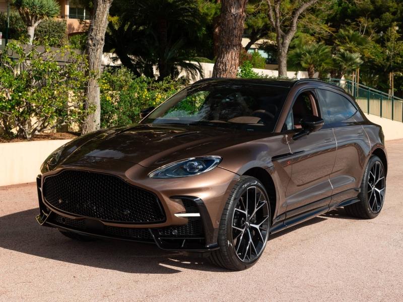 Photo ASTON MARTIN DBX S SUV
