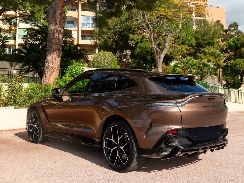 Image ASTON MARTIN DBX S SUV