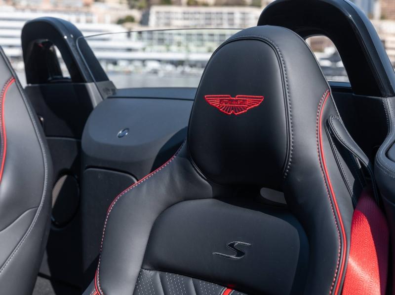 Image ASTON MARTIN VANTAGE S VANTAGE S ROADSTER