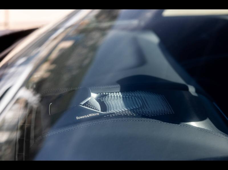 Image ASTON MARTIN DBX 4.0 V8 biturbo 707ch BVA9
