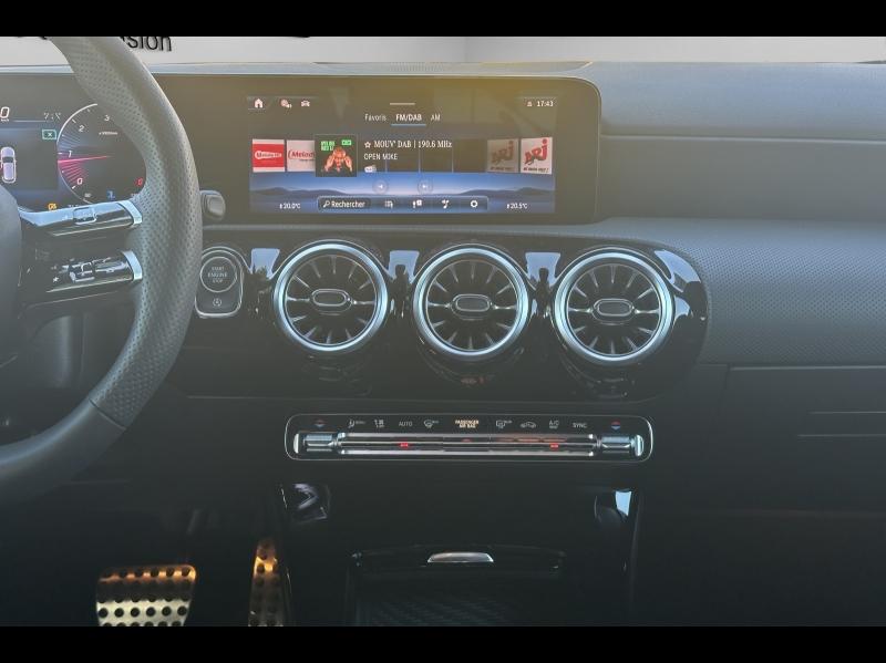 Image MERCEDES-BENZ Classe A 180 136ch AMG Line 7G-DCT