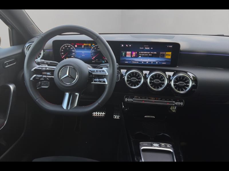 Image MERCEDES-BENZ Classe A 180 136ch AMG Line 7G-DCT