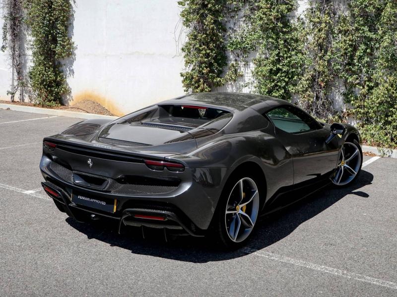 Image FERRARI 296 GTS Hybride