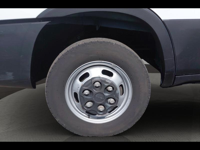 Image IVECO Daily CCb 35C14H Empattement 3750 Tor