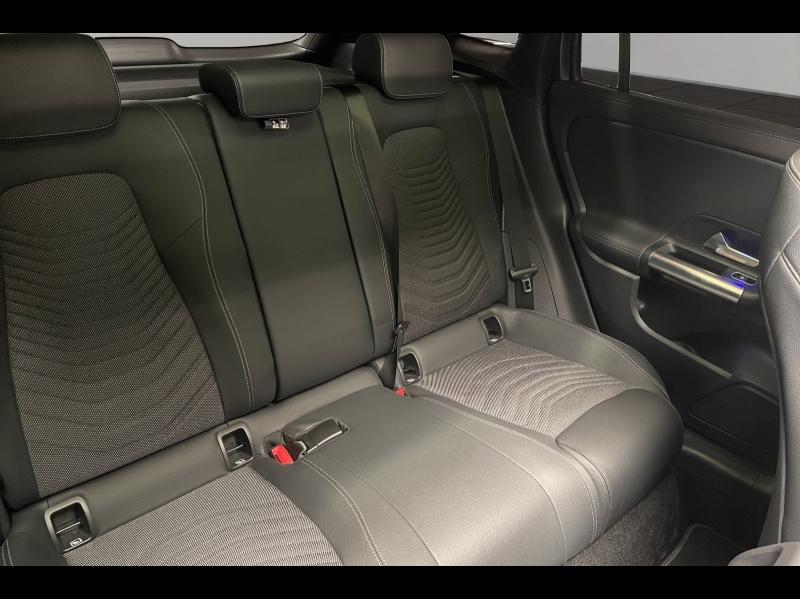 Image MERCEDES-BENZ GLA 200 d 150ch Progressive Line 8G-DCT