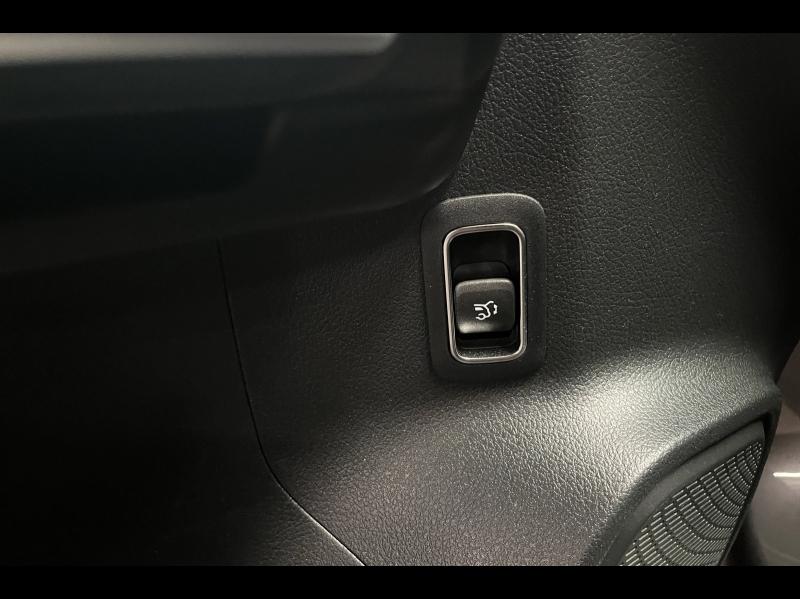 Image MERCEDES-BENZ GLA 200 d 150ch Progressive Line 8G-DCT