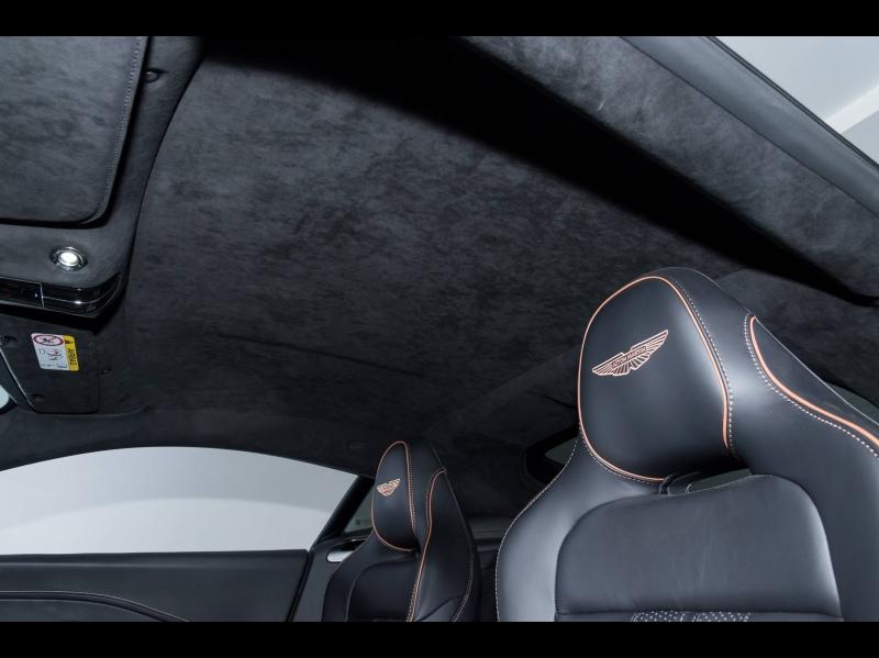 Image ASTON MARTIN V8 VANTAGE BVA