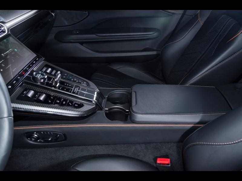 Image ASTON MARTIN V8 VANTAGE BVA