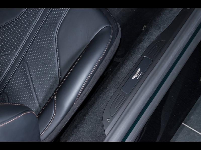 Image ASTON MARTIN V8 VANTAGE BVA