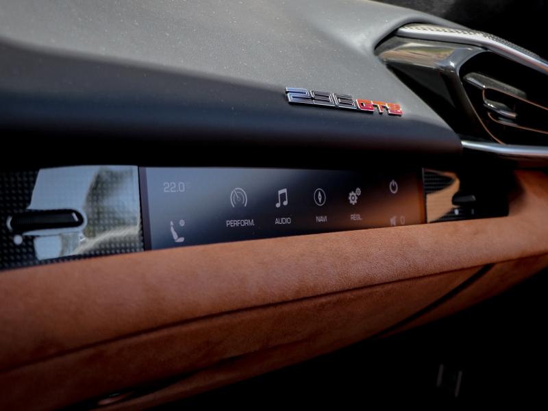 Image FERRARI 296 GTS V6 Biturbo 3.0