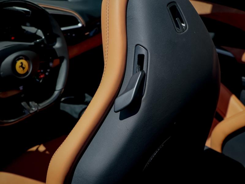 Image FERRARI 296 GTS V6 Biturbo 3.0