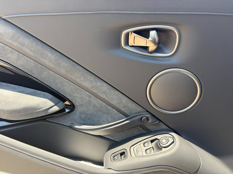 Image ASTON MARTIN V8 Vantage Roadster V8 4.0 535ch F1 Edition BVA
