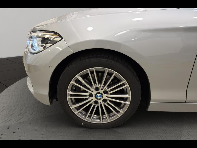 Image BMW Série 1 120iA 184ch UrbanChic 5p