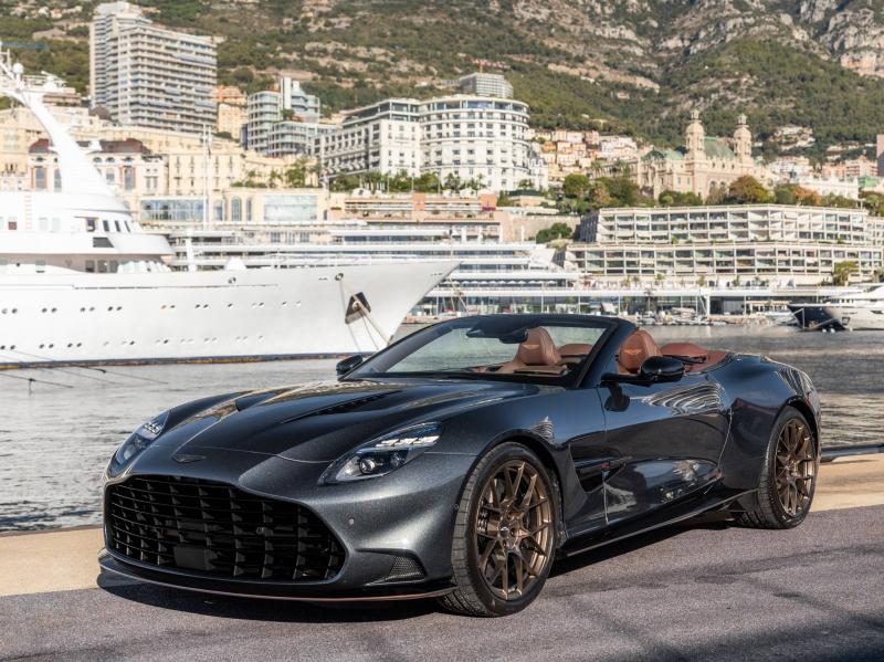 Photo ASTON MARTIN VANQUISH VOLANTE VOLANTE