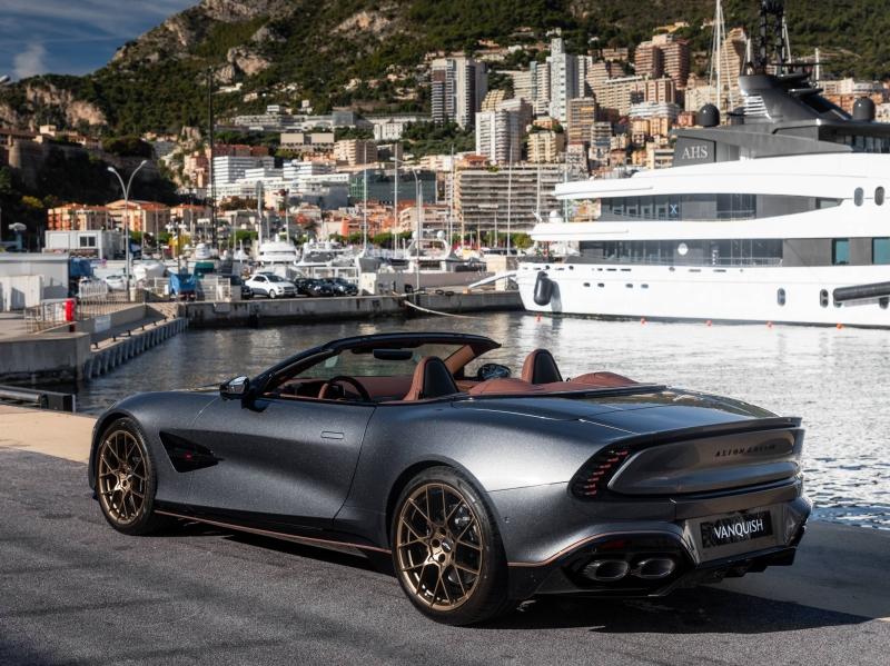 Image ASTON MARTIN VANQUISH VOLANTE VOLANTE